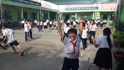 Trường Tiểu Học Bình Chuẩn 2