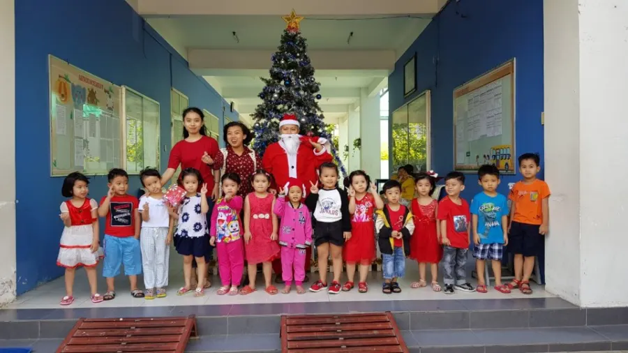 Trung Tâm Ngoại Ngữ-Tin Học Anh Việt