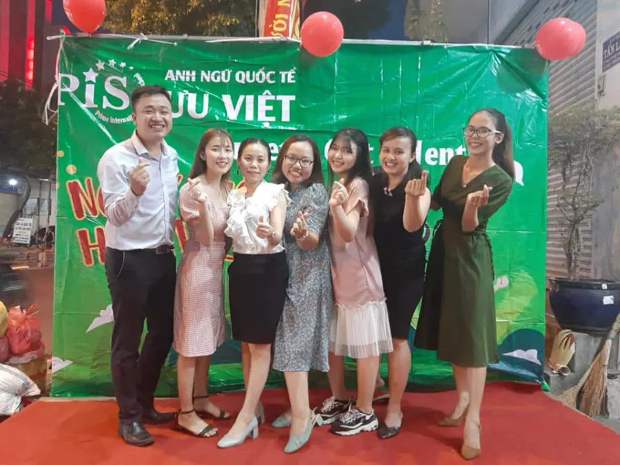 Trung Tâm Anh Ngữ Quốc Tế Ưu Việt PIS