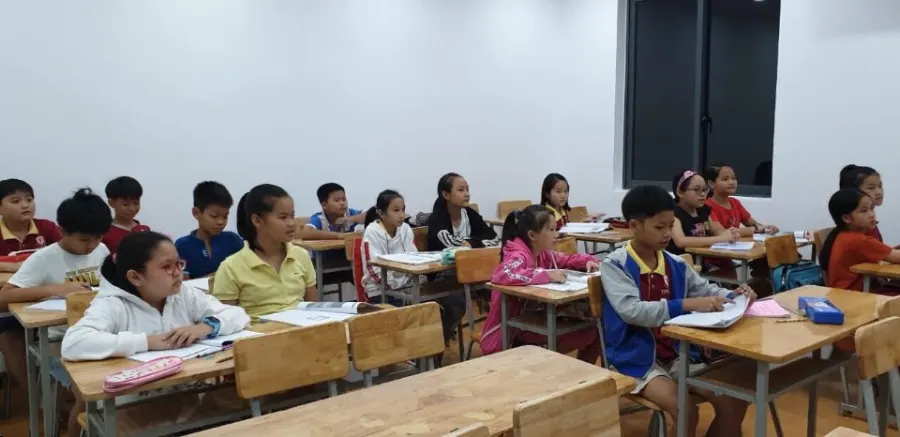 Trung Tâm Ngoại Ngữ Future