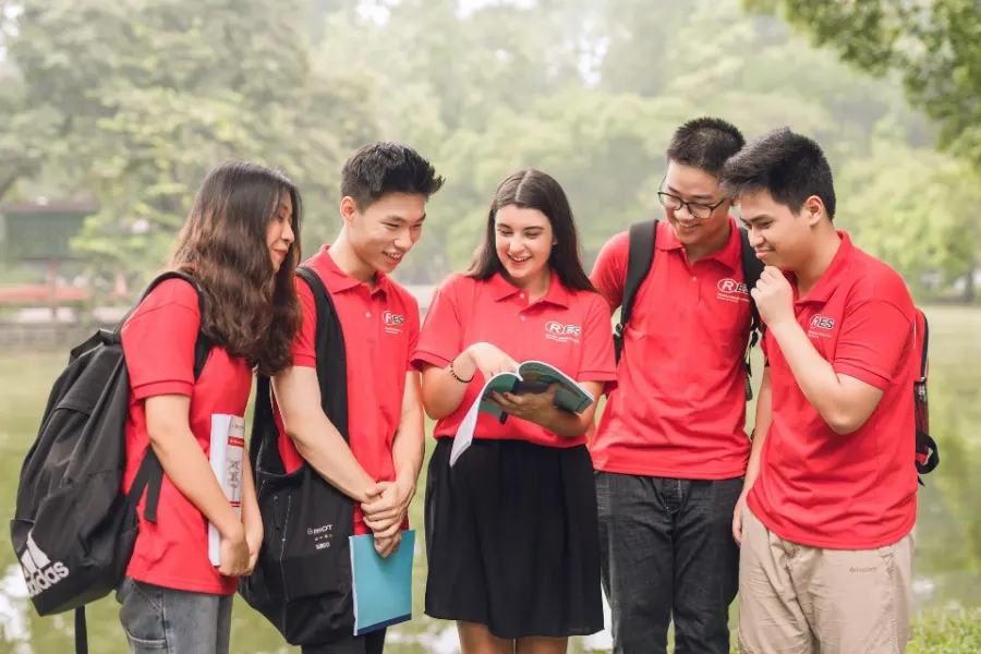 Trung Tâm Anh Ngữ RES