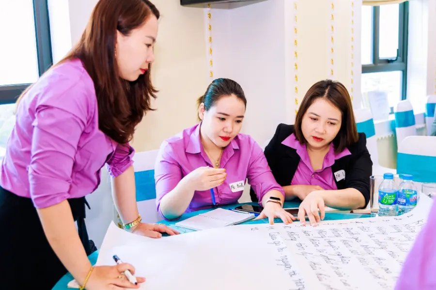 Học Viện Anh Ngữ A Plus