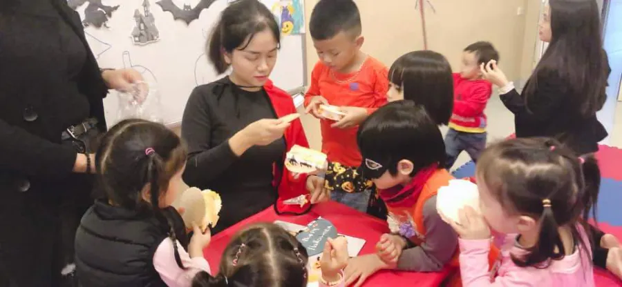 Trung Tâm Anh Ngữ CEC ( Canada English Center )