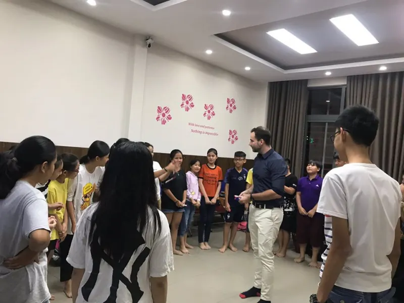 Trung Tâm Ngoại Ngữ Anh Mỹ