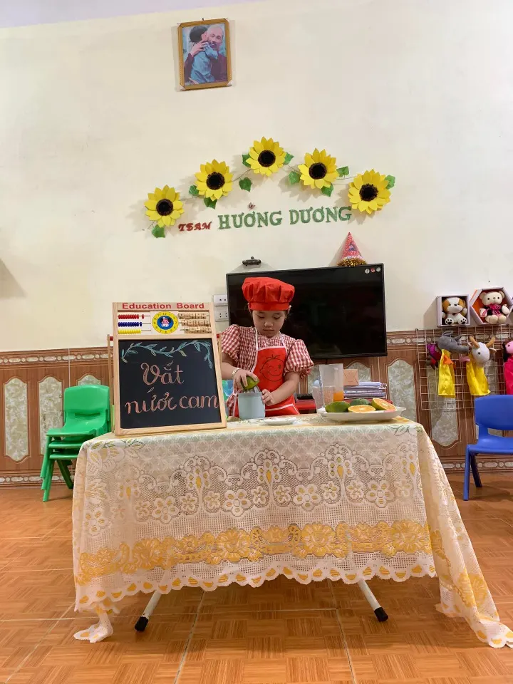 Trường Mầm Non Hoa Sữa