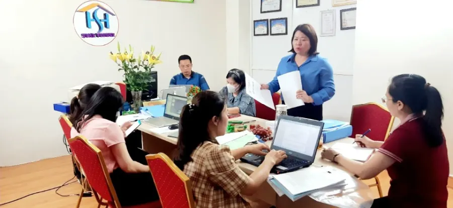 Trung Tâm Hoa Sao