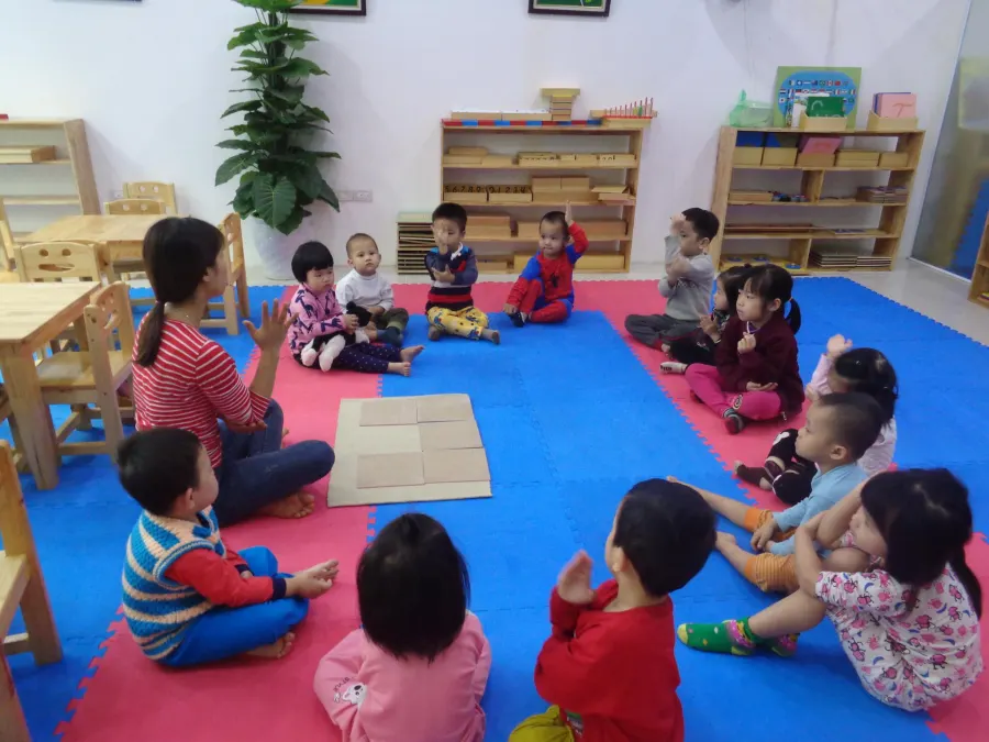 Trường mầm non song ngữ Vietkids Montessori