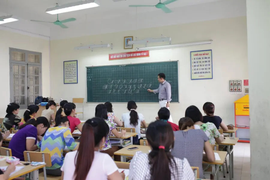 Trung Tâm Luyện Chữ Đẹp Thầy Tuấn-Minh Khai
