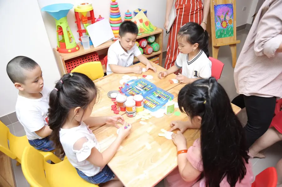 Trường mầm non Chích Bông