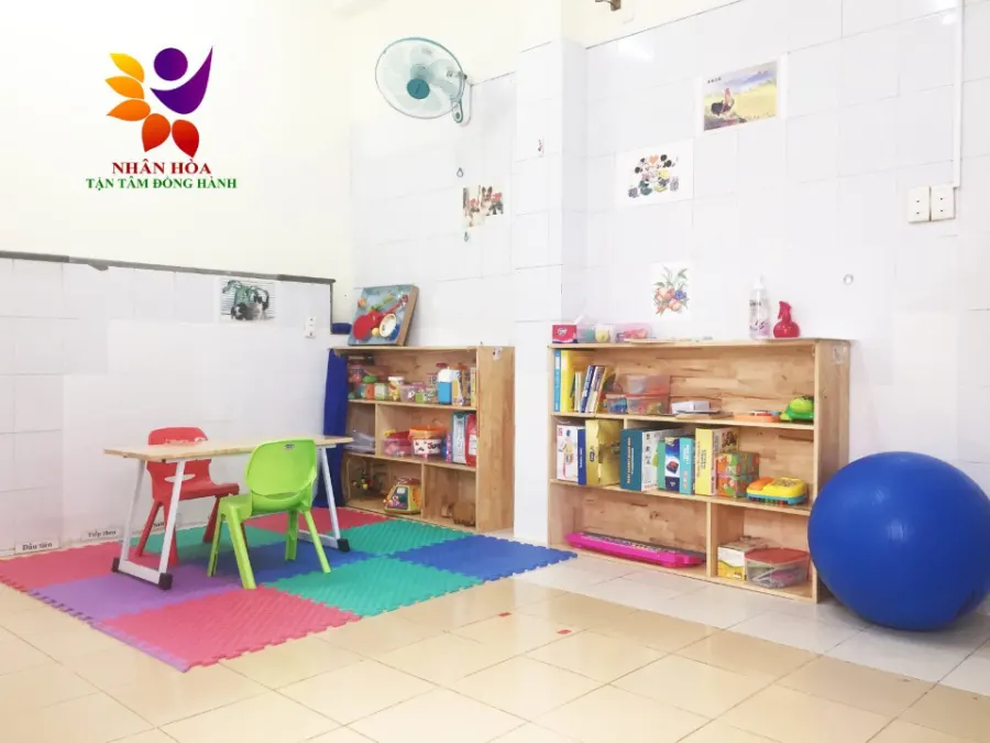 Trung tâm dạy trẻ tự kỷ chậm nói Nhân Hoà Phường 9, Tân Bình