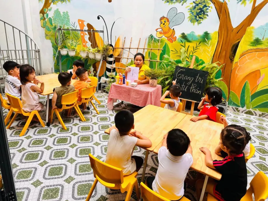 Trường Mầm Non Song Ngữ Little Bee