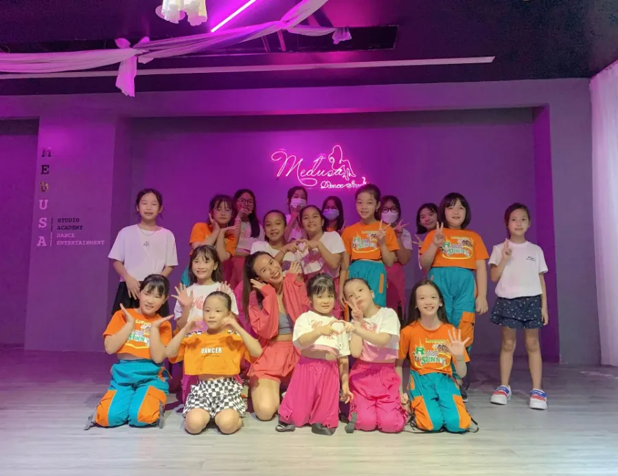 Trung Tâm Medusa Dance Studio
