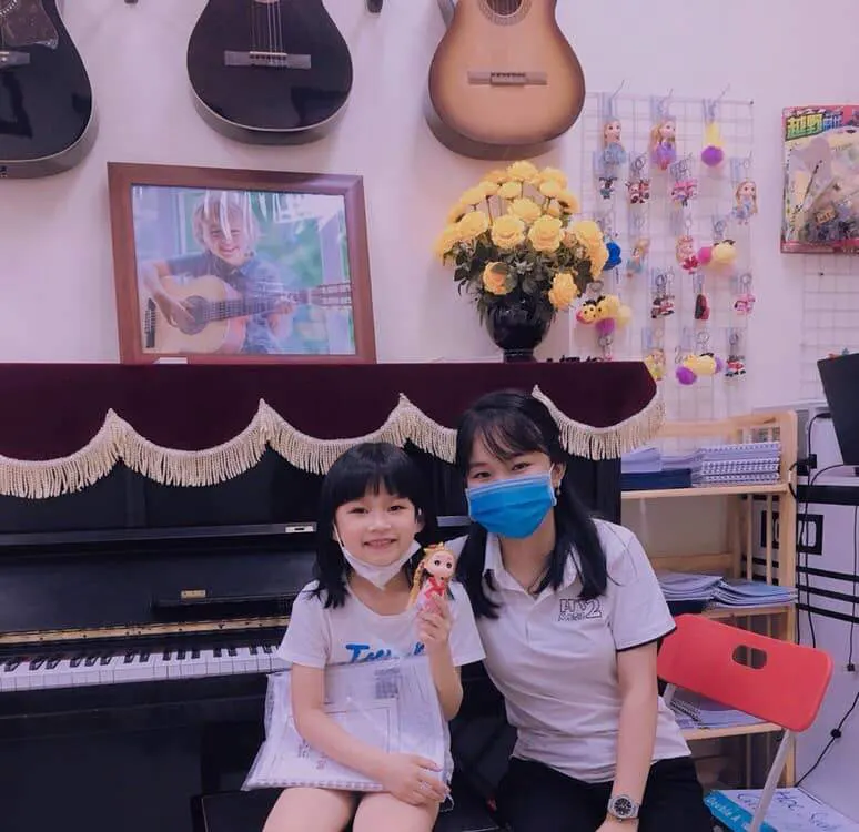 Trung Tâm Âm Nhạc HT2 Music